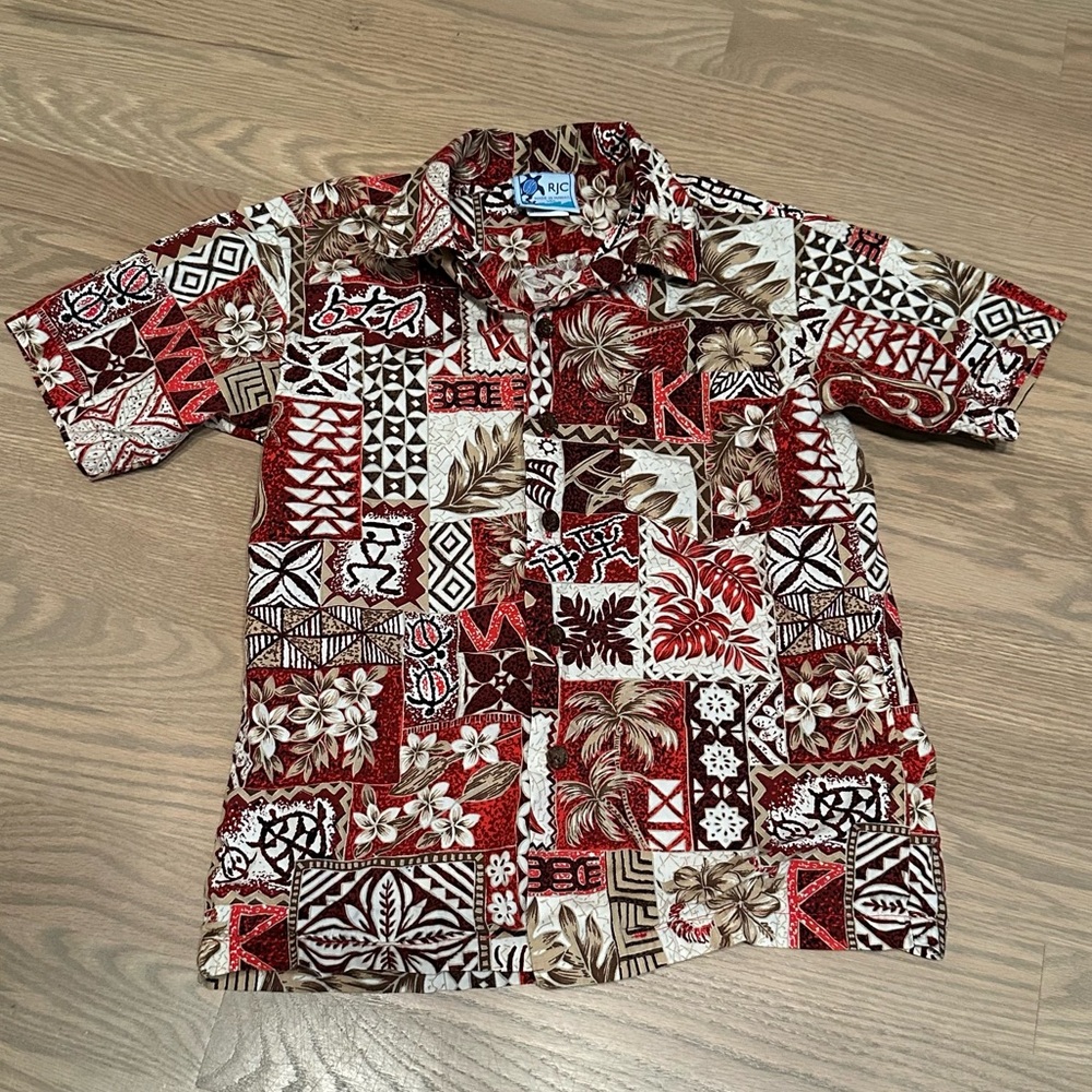 Hawaiian Print Red and Brown boy’s medium made in Hawaii Shirt RJC button up